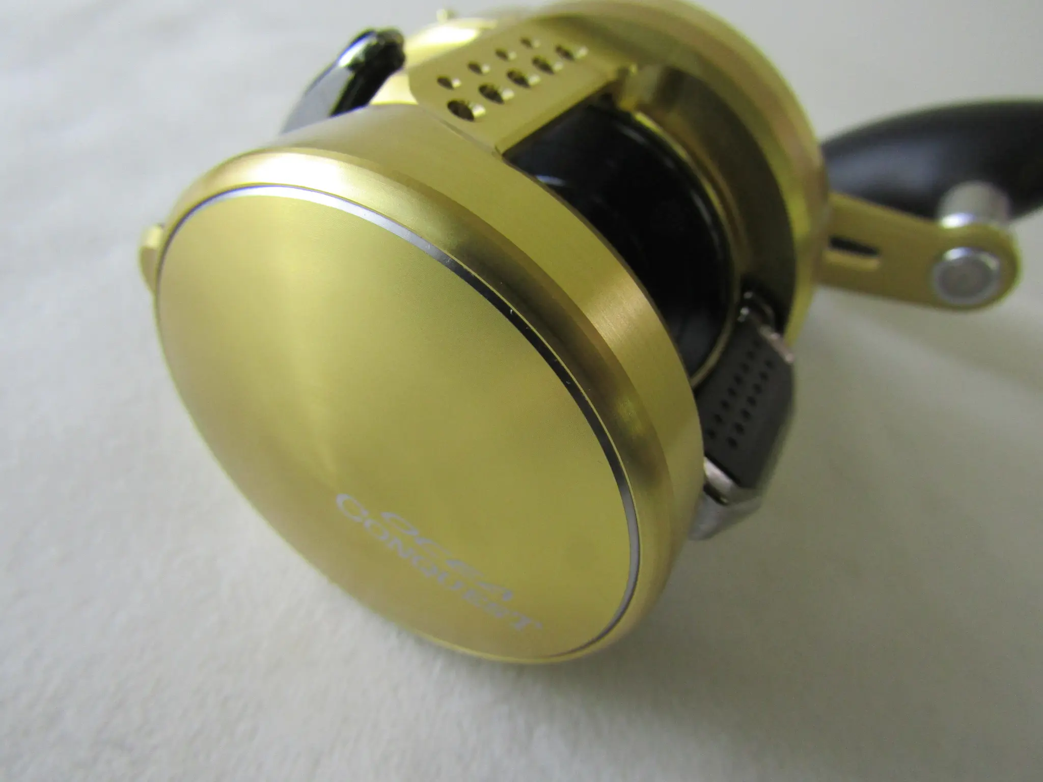 23オシアコンクエスト200HG シマノ(SHIMANO) 23 オシアコンクエスト 200HG(右) オシア コン