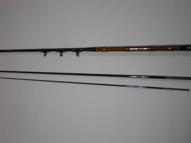 江戸前 はぜ極 9尺 中通し 竹握り - 23,683円