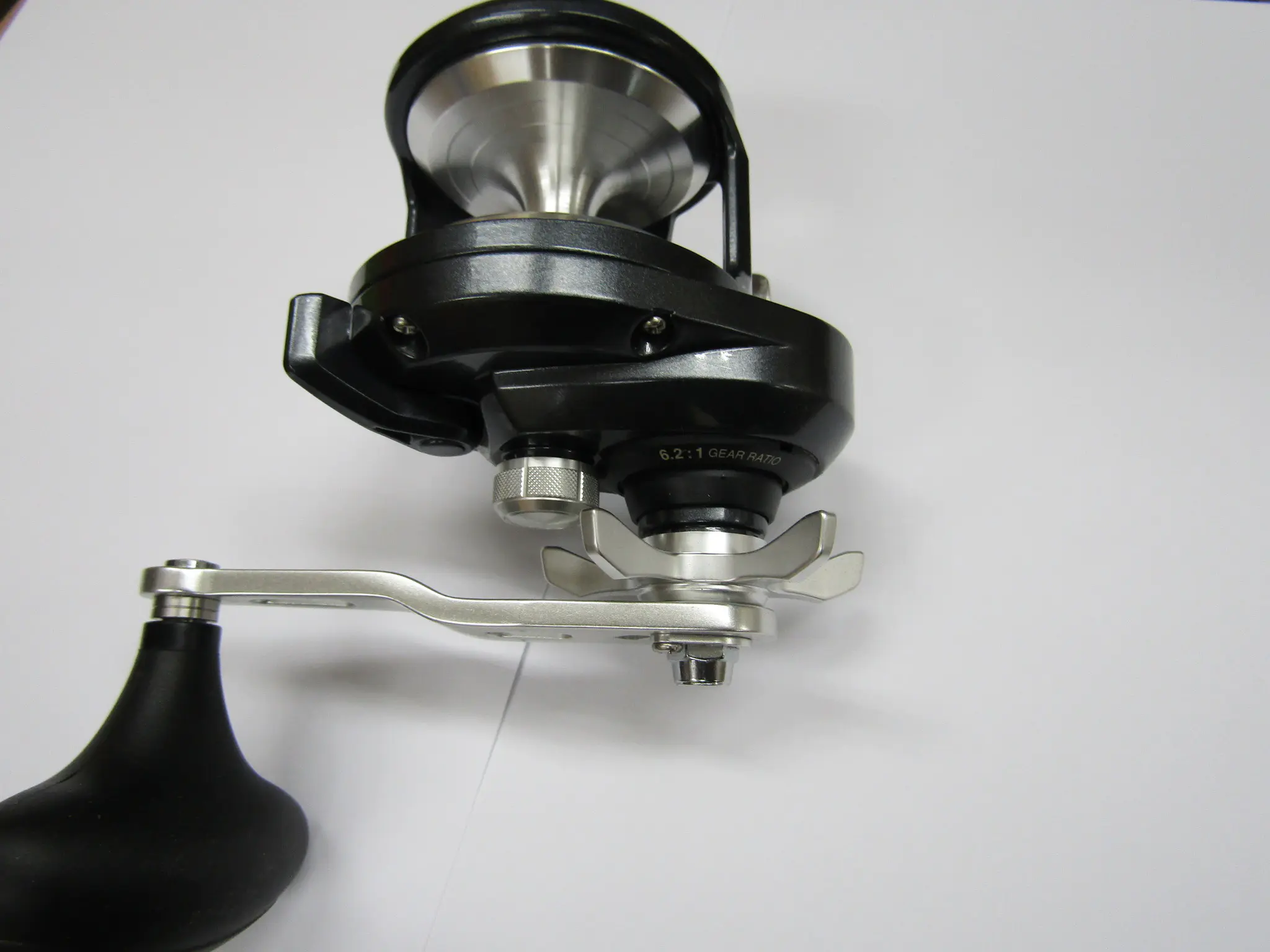 トリウム2000PG 右 - 21,400円 : 海釣り、船釣り専門店の沖三昧 ,釣具